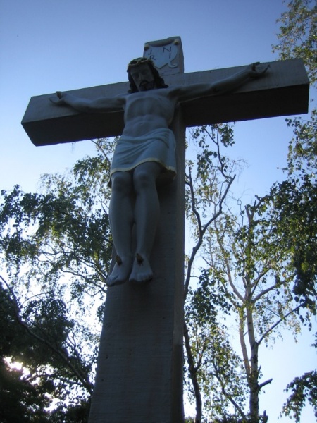 Datei:Alsterweiler Schutzkapelle Kreuz.jpg