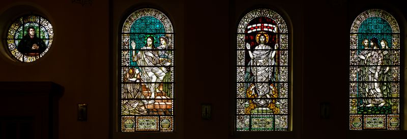 Datei:Johanniskirche Maikammer Fenster Suedseite T223301.jpg