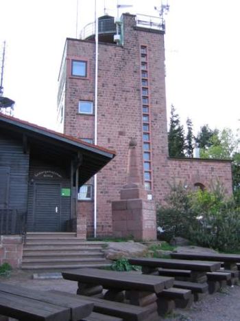Kalmit turm.jpg