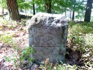 Grenzstein maikammer alsterweiler 59 sankt martin 128 1.jpg