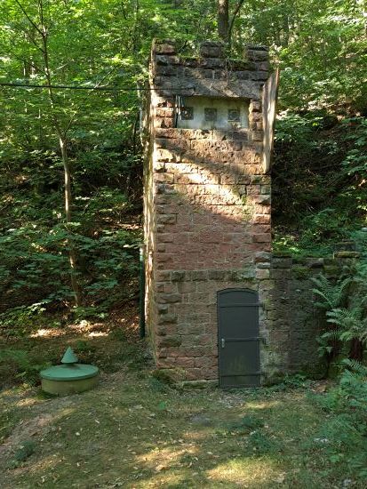 Datei:Alsterweiler Tälchen Pumpstation.jpg